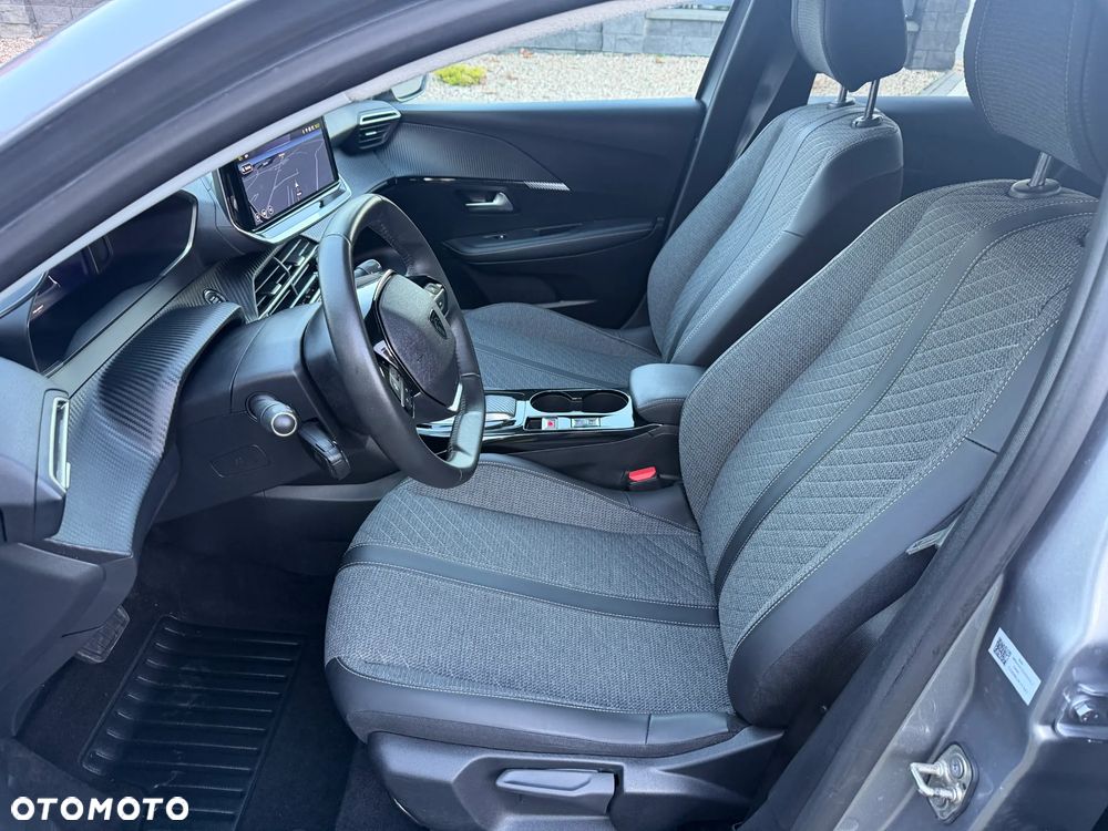 Peugeot 208 Elektromotor 136 Allure Pack - 13