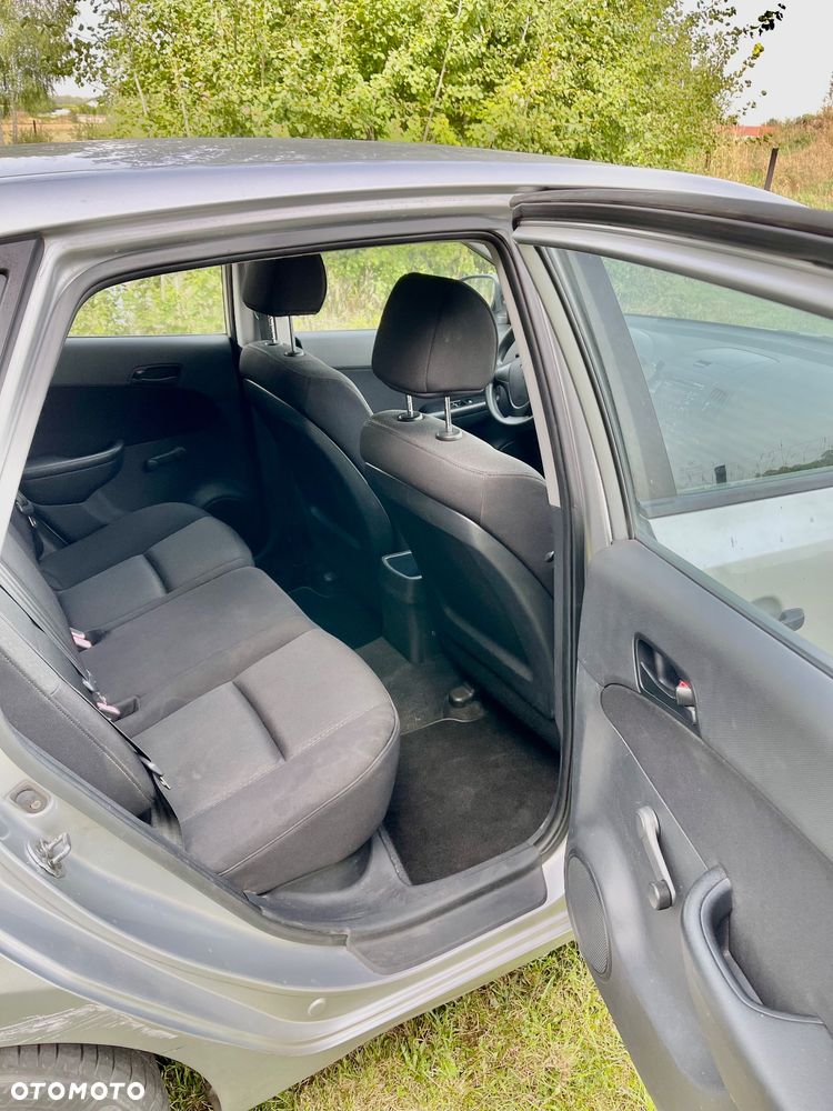 Hyundai i30 1.6 CRDi Classic - 11