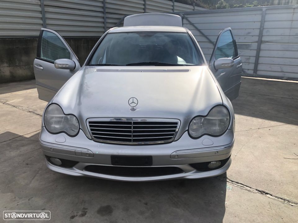 MERCEDES C 32 AMG W 203 (356 CV) DE 2002 PARA PEÇAS - 1