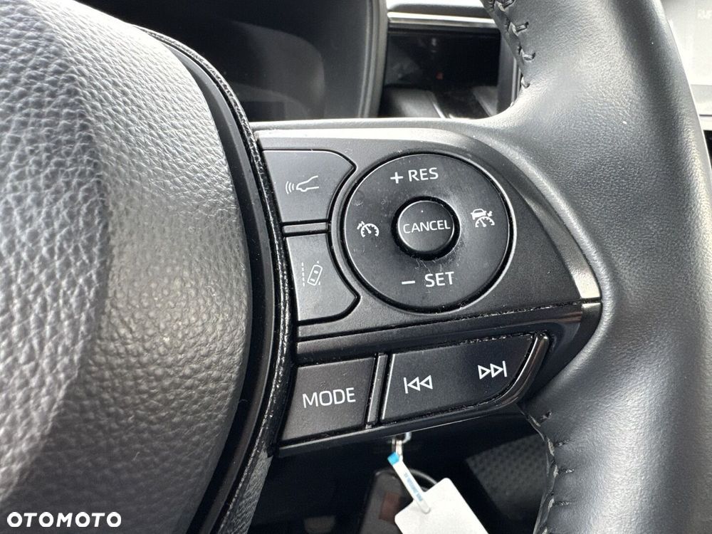 Toyota Corolla - 25