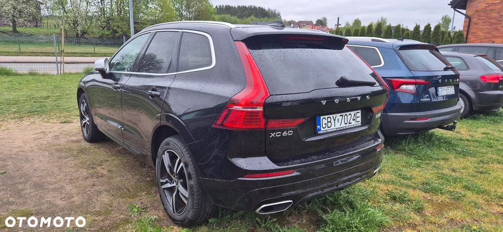 Volvo XC 60 D4 SCR AWD R-Design - 4