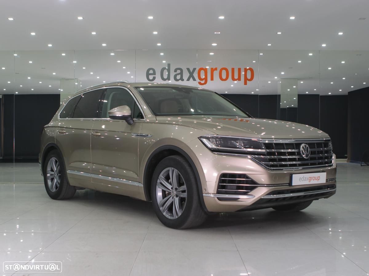 VW Touareg 3.0 TDI V6 Elegance Plus - 1