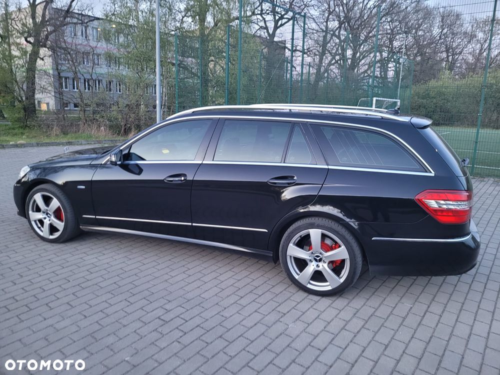 Mercedes-Benz Klasa E 250 CDI DPF BlueEFFICIENCY 7G-TRONIC Avantgarde - 18