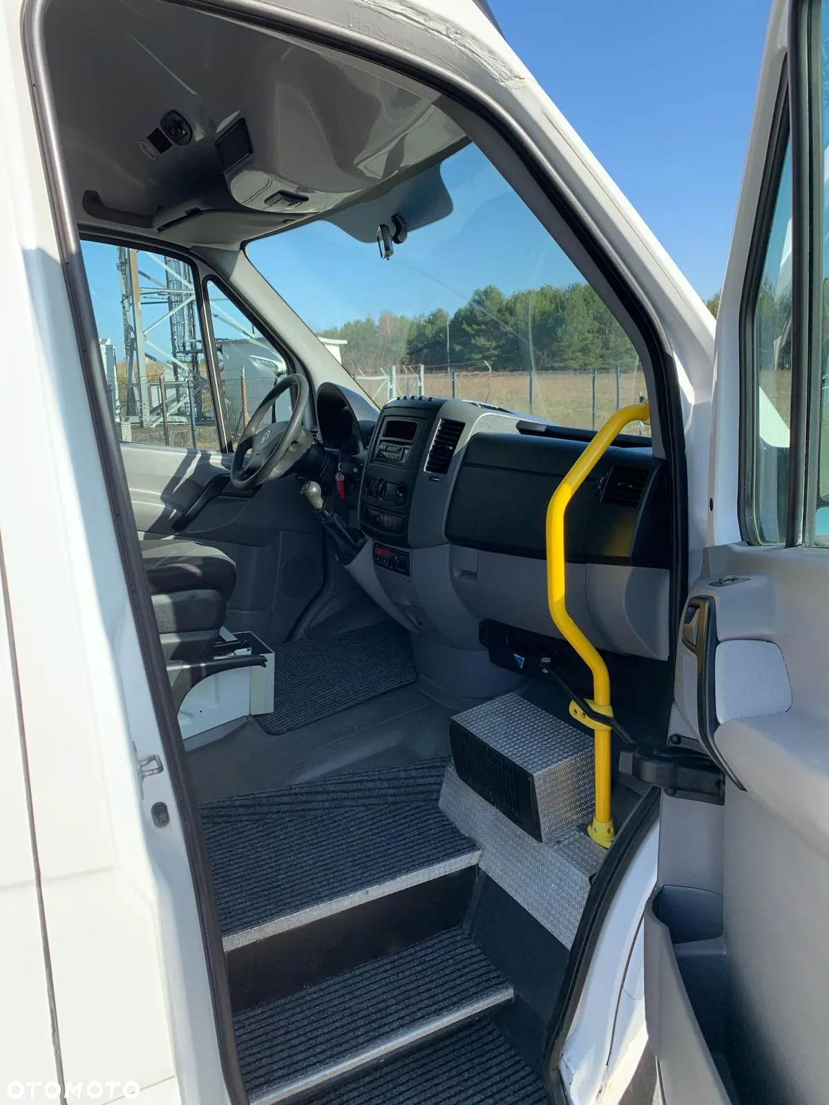 Volkswagen Crafter - 24 Miejsca - 12