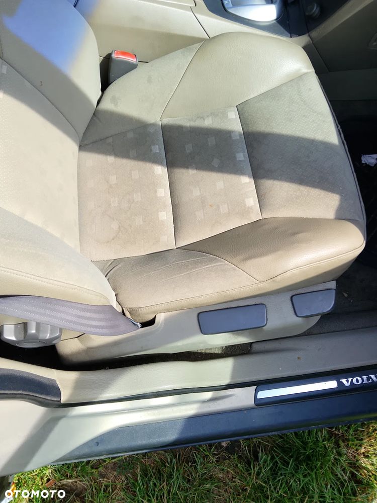 Volvo S60 - 18