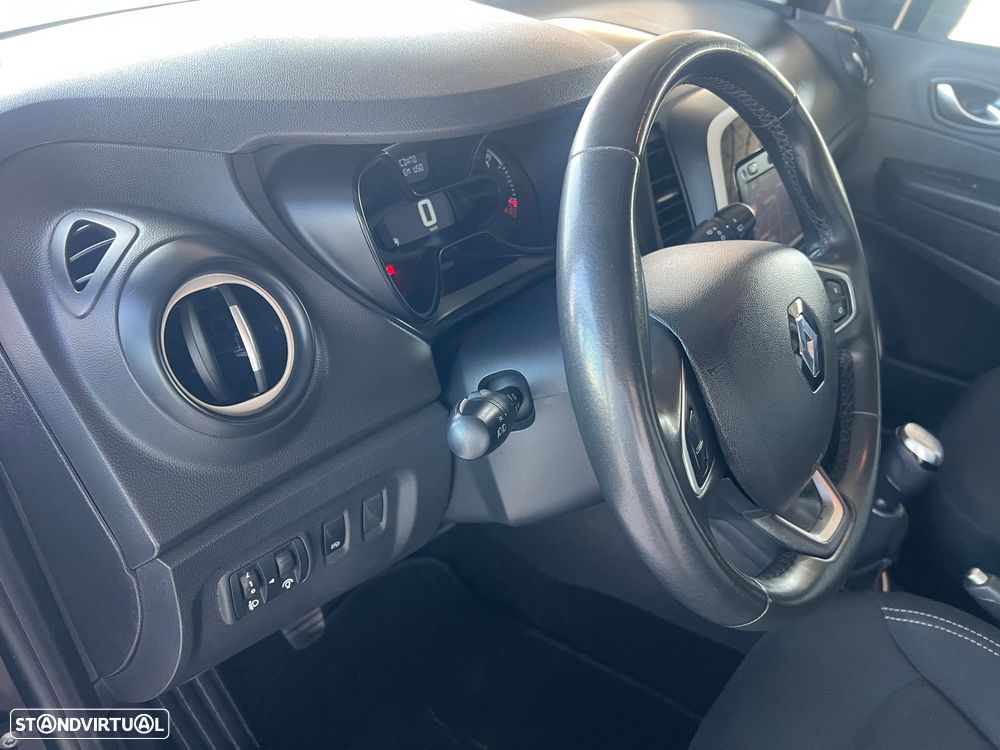Renault Captur 0.9 TCE Exclusive - 23