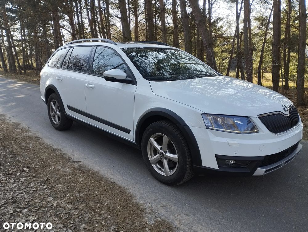 Skoda Octavia 2.0 TDI 4x4 DSG Scout - 8