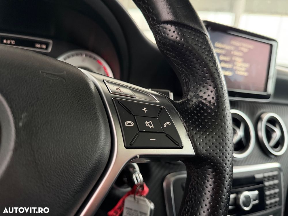 Mercedes-Benz A 180 CDI 7G-DCT AMG Line - 21