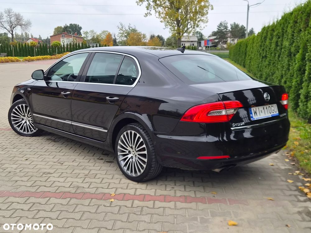 Skoda Superb 3.6 FSI 4x4 L&K DSG - 3