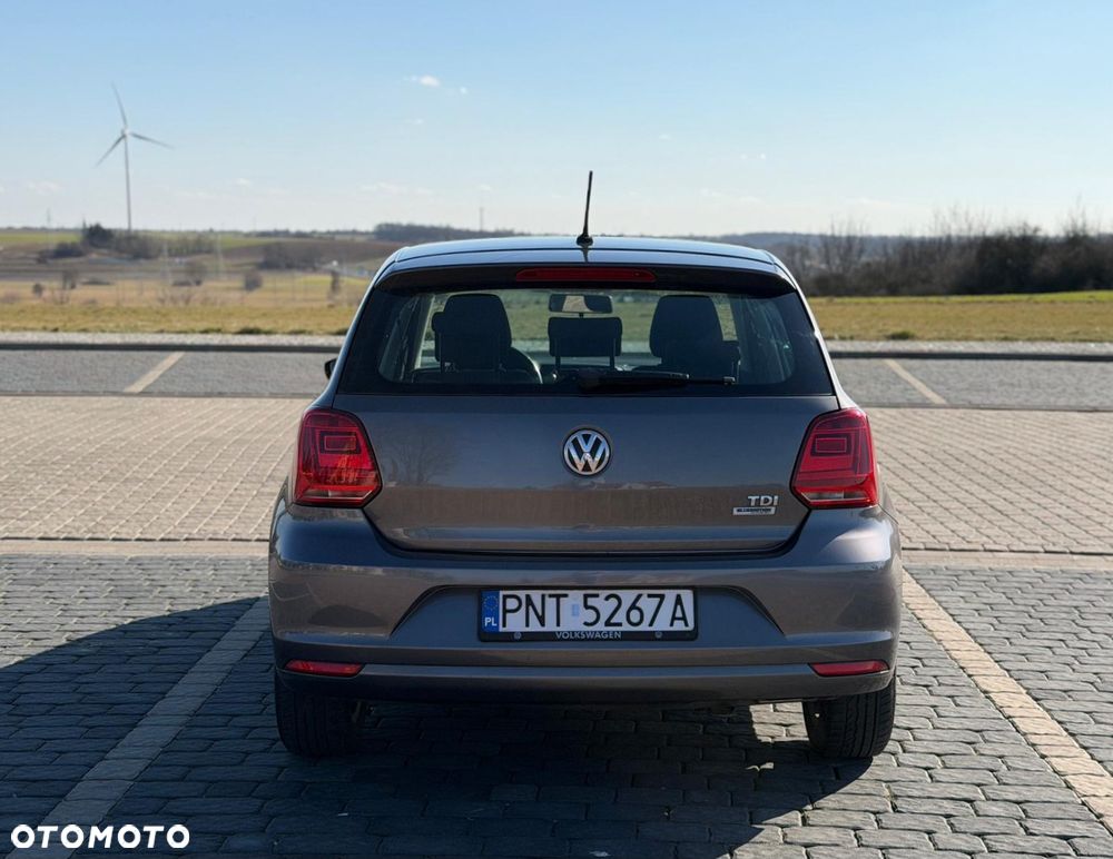 Volkswagen Polo 1.4 TDI Comfortline - 4