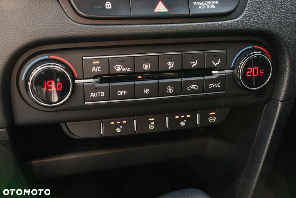 Kia ProCeed 1.4 T-GDI GT Line DCT - 21