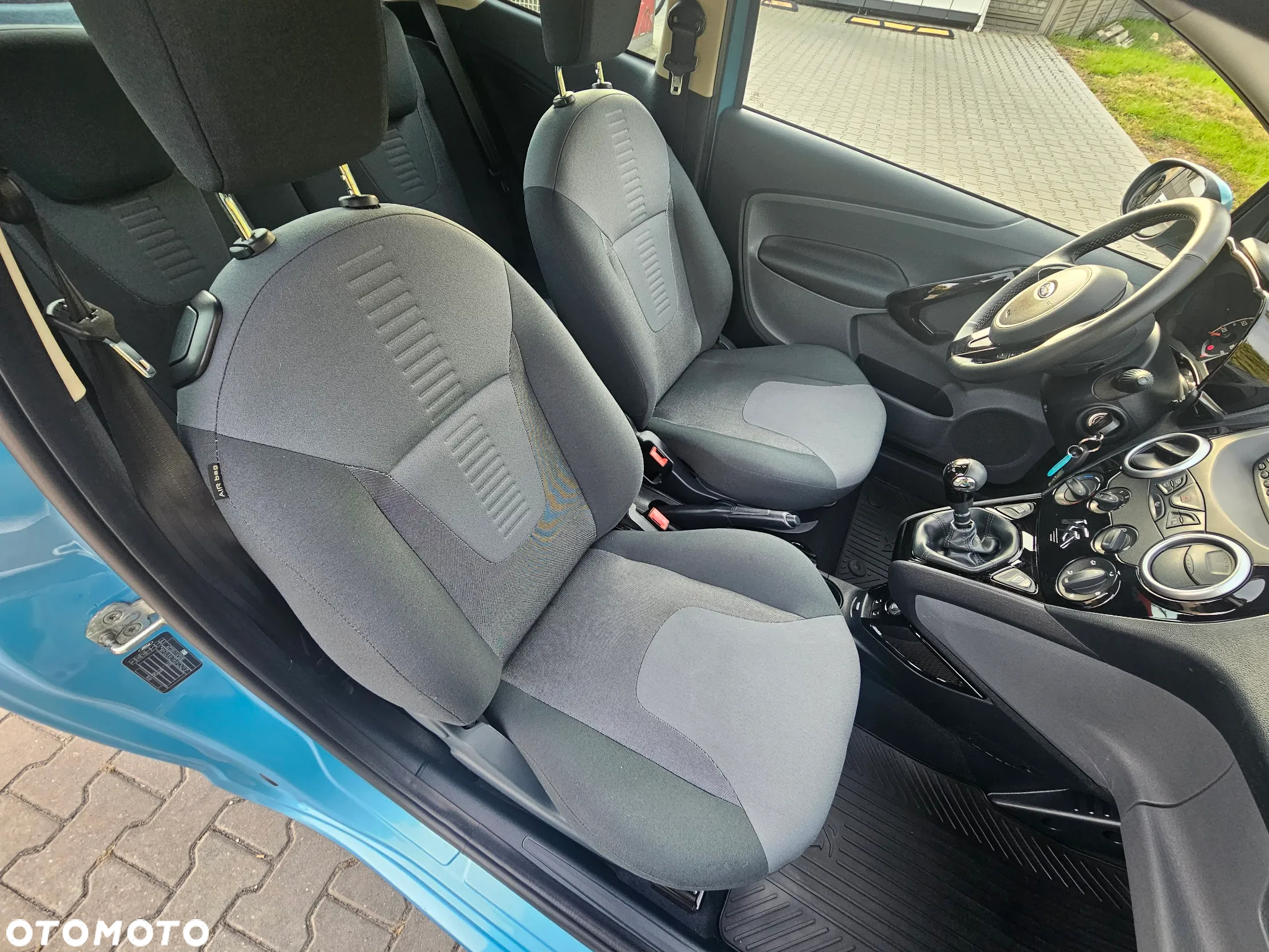 Ford KA 1.2 Titanium EU5 - 19