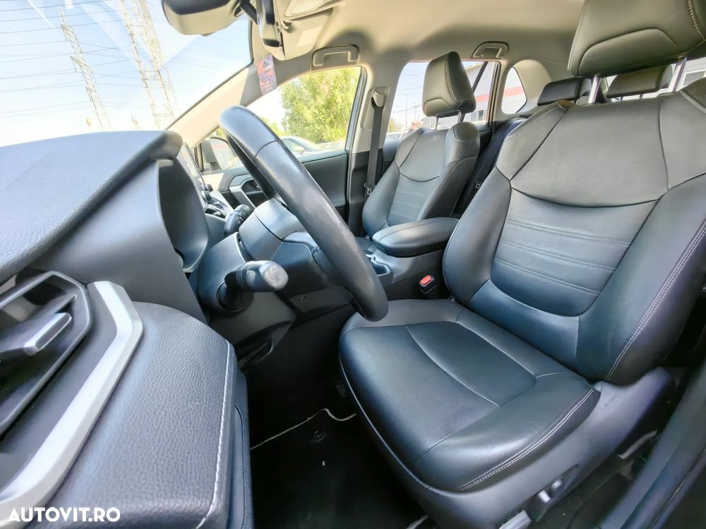 Toyota RAV4 2.5 VVT-iE 4x4 Luxury - 17