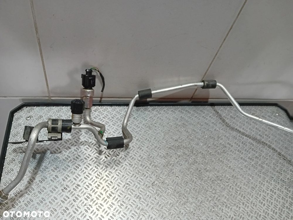 wąż przewód rura klimatyzacji VW Beetle 5C 2012 1.6 TDI 5G0820741AG - 4