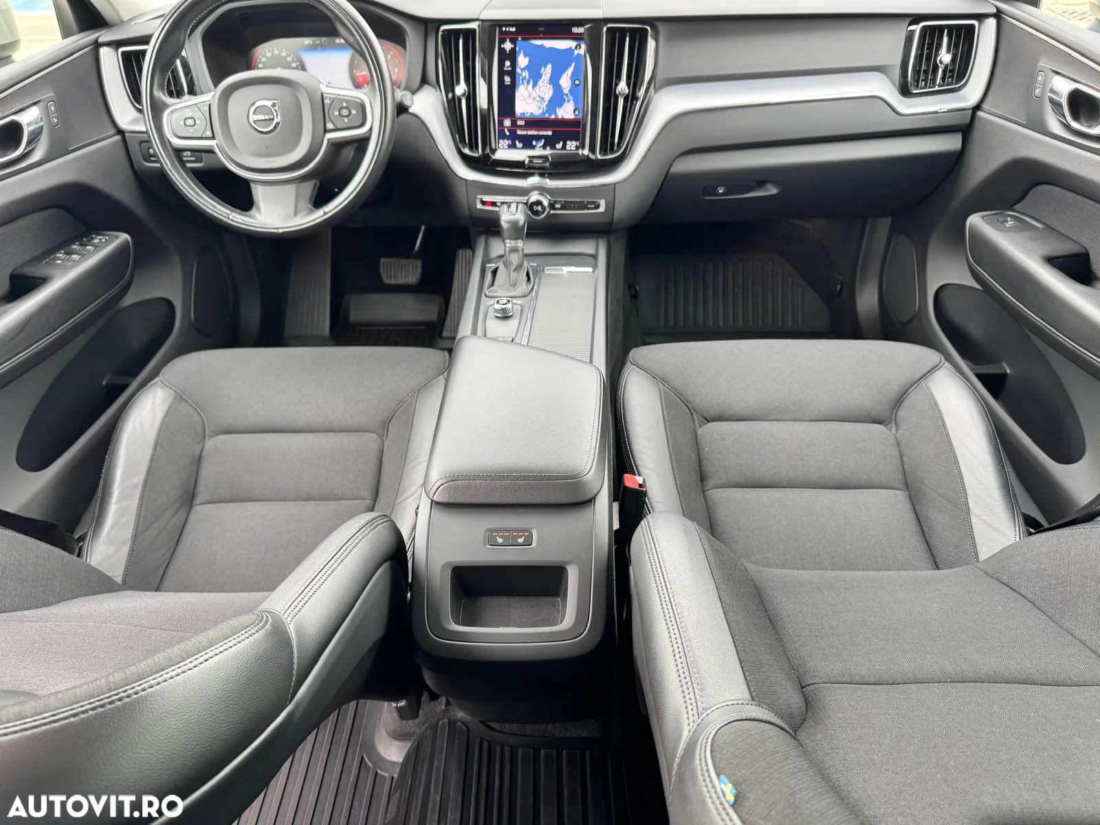 Volvo XC 60 D4 AWD Momentum - 12
