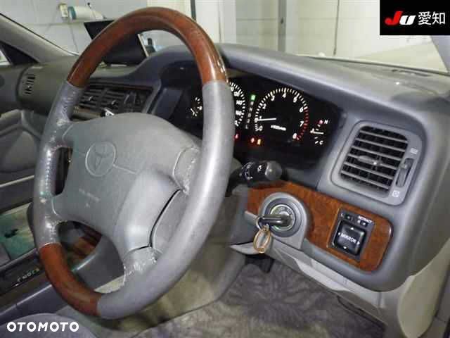 Toyota Inny - 8