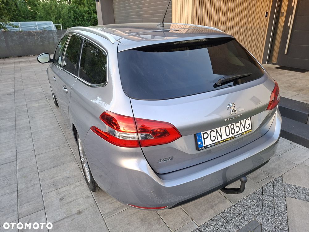 Peugeot 308 - 4
