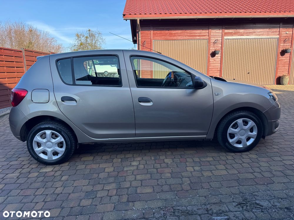 Dacia Sandero 1.2 16V - 9
