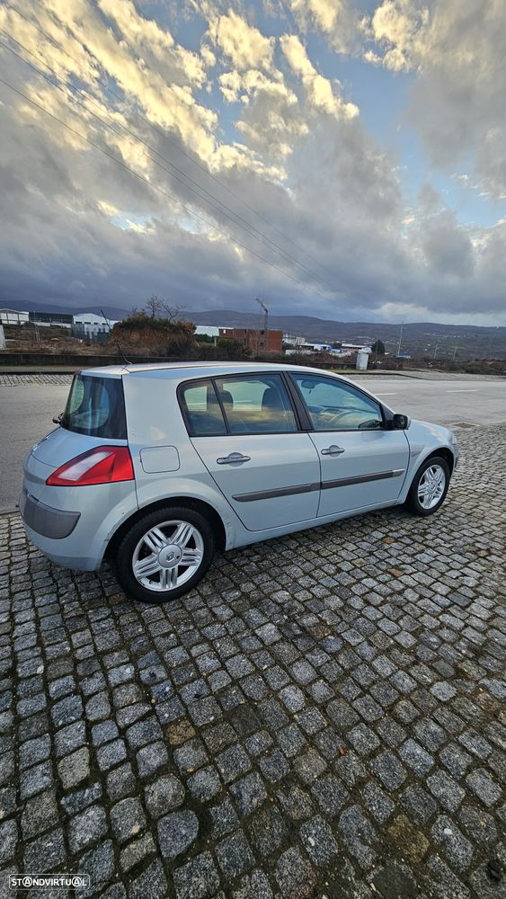 Renault Mégane 1.5 dCi L. Dynamique - 4