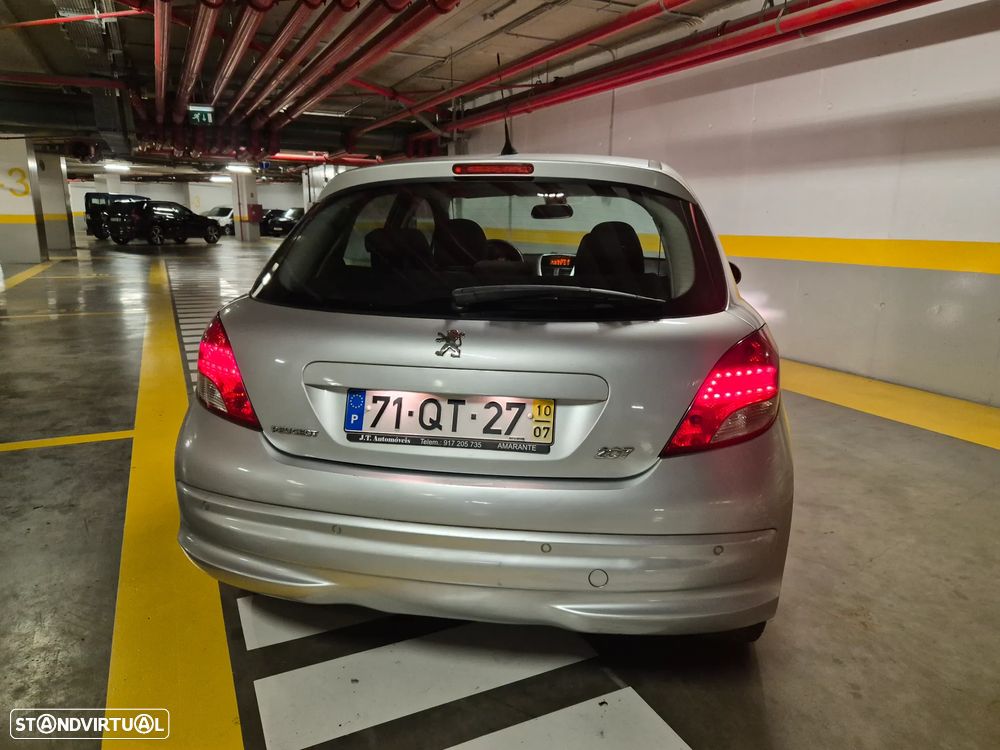 Peugeot 207 1.4 HDi Sport - 10