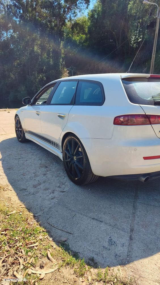 Alfa Romeo 159 Sportwagon 2.0 JTDM 16V DPF - 8