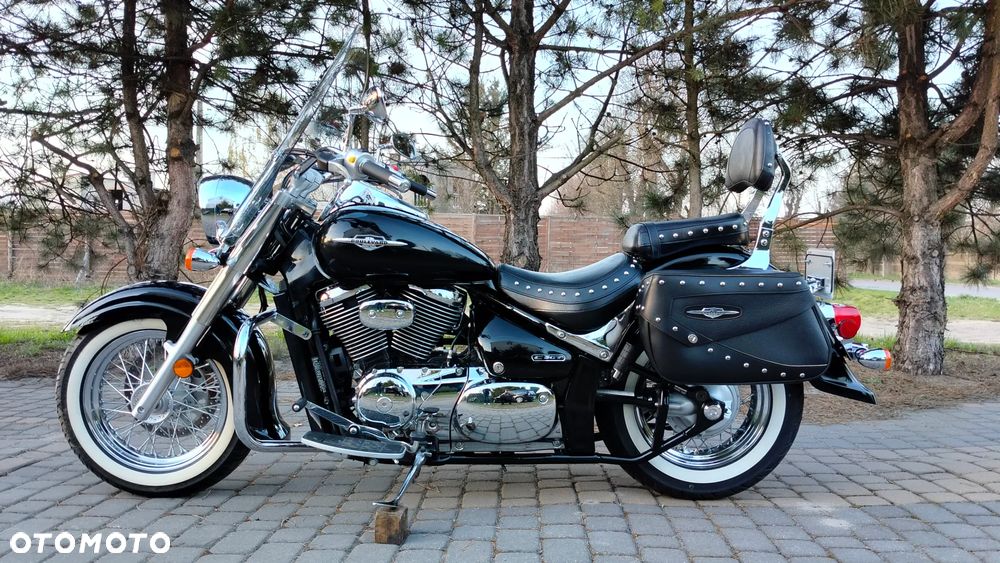 Suzuki VL 800 Volusia - Boulevard C50 - 2