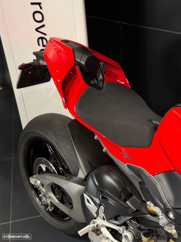 Ducati Panigale V4 S - 6