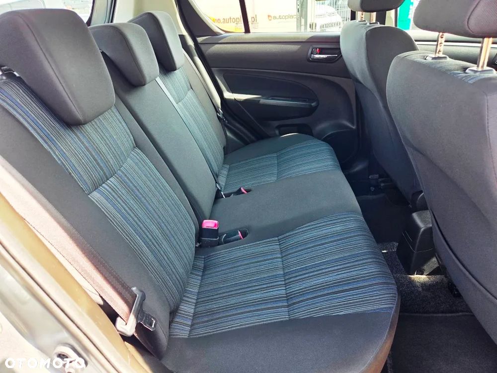 Suzuki Swift 1.2 Club - 28