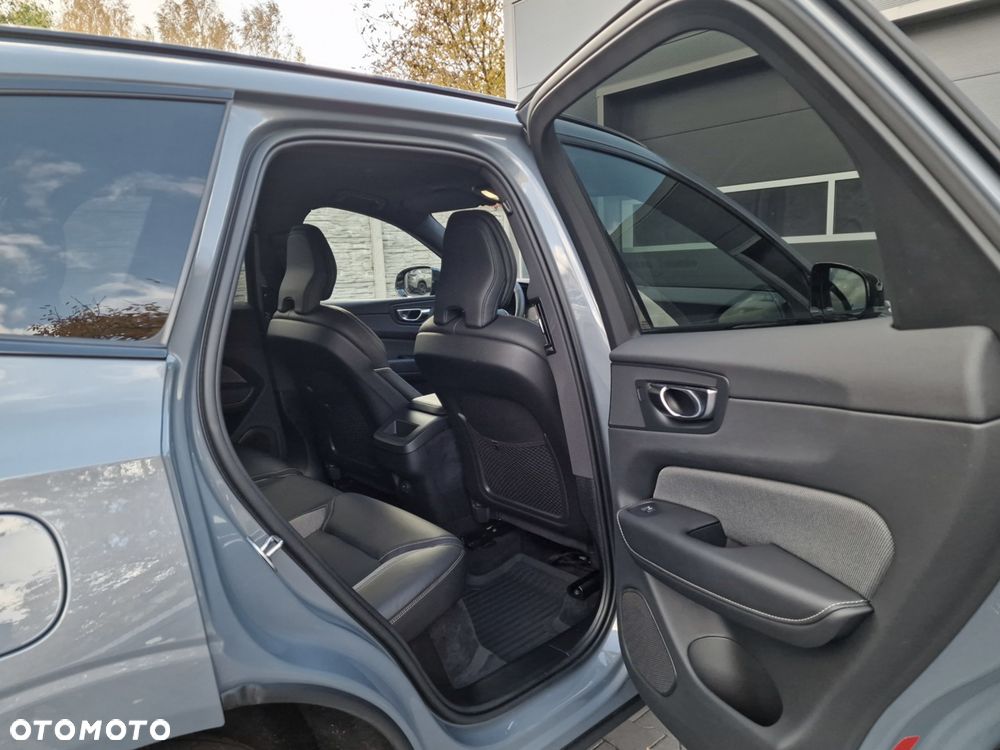Volvo XC 60 B4 D Geartronic RDesign - 24