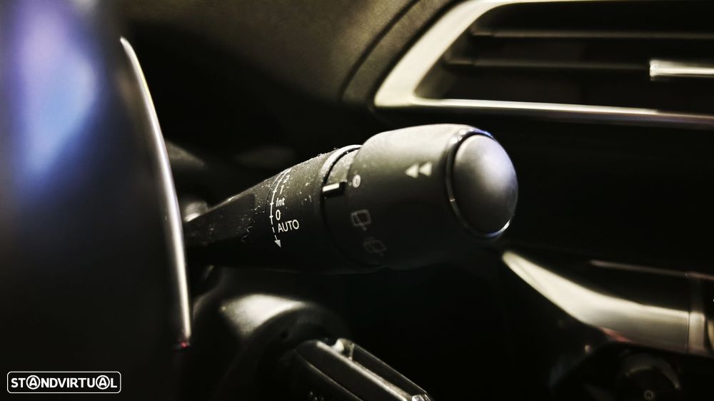 Peugeot 3008 1.6 BlueHDi Style EAT6 - 22