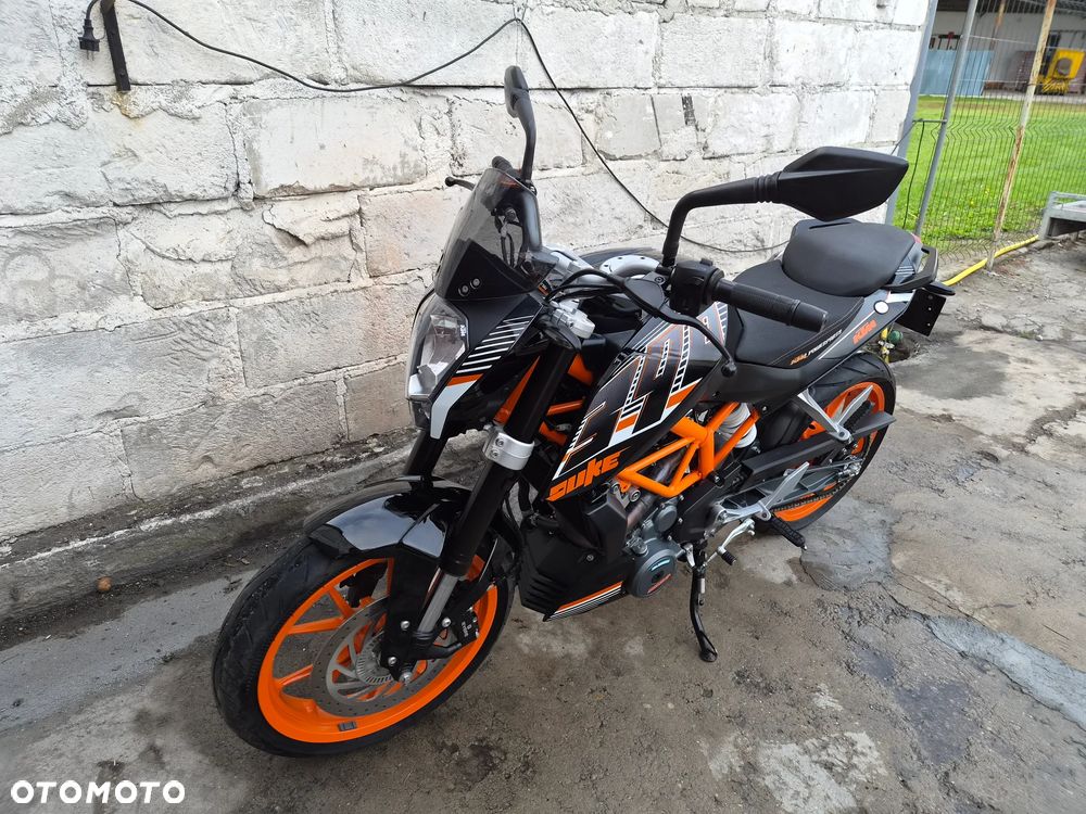 KTM Duke - 16