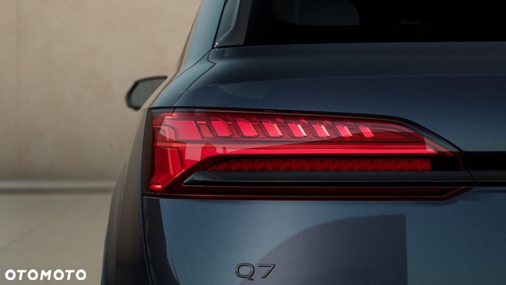 Audi Q7 TFSI e PHEV 360 kW Quattro S Line Tiptr - 9
