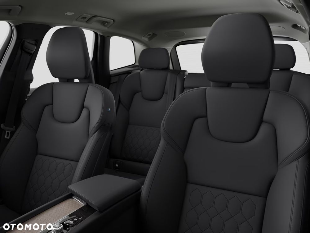 Volvo XC 60 B5 B AWD Plus Bright - 6