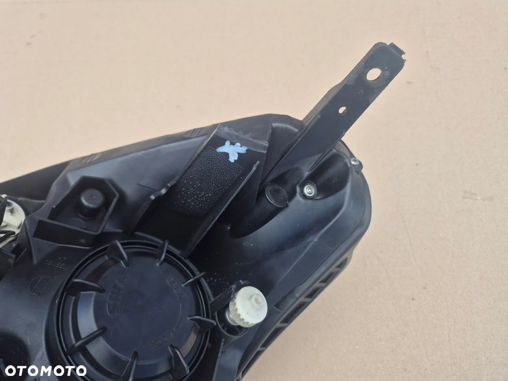 Renault Koleos I lampa prawa.H7.OE.EU.2007-2011 - 12