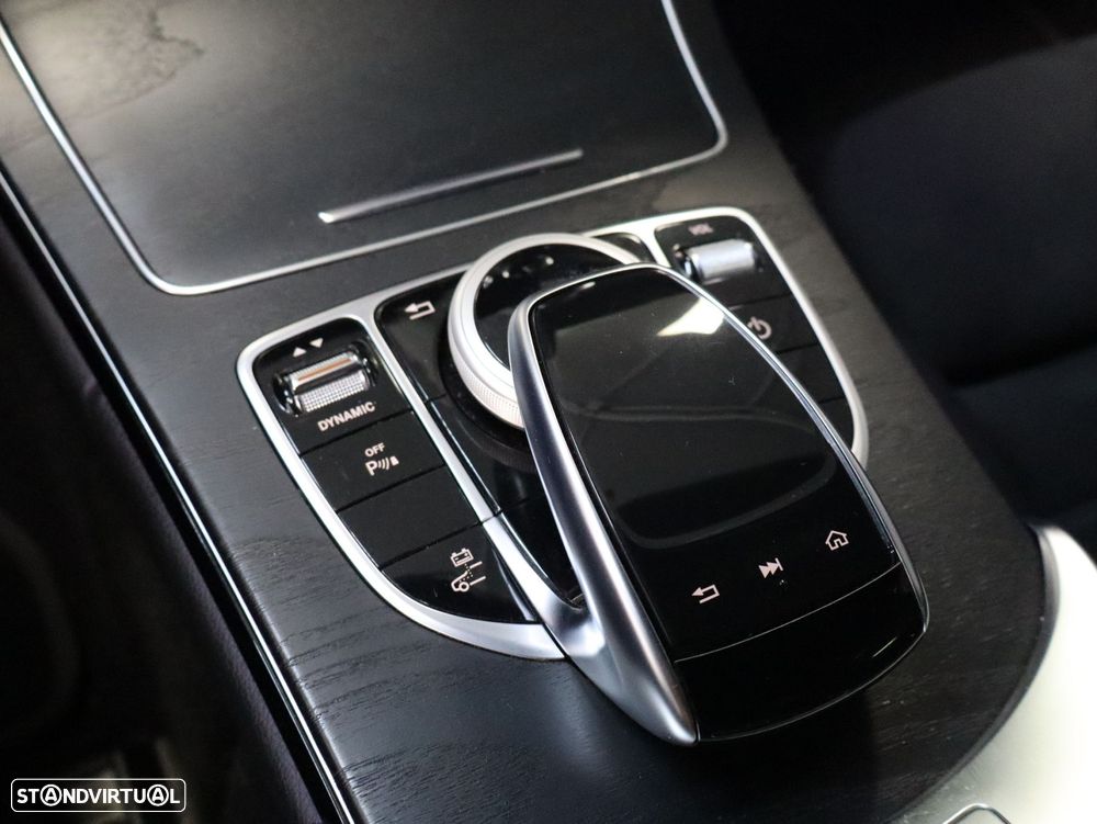 Mercedes-Benz C 300 de AMG Line - 22