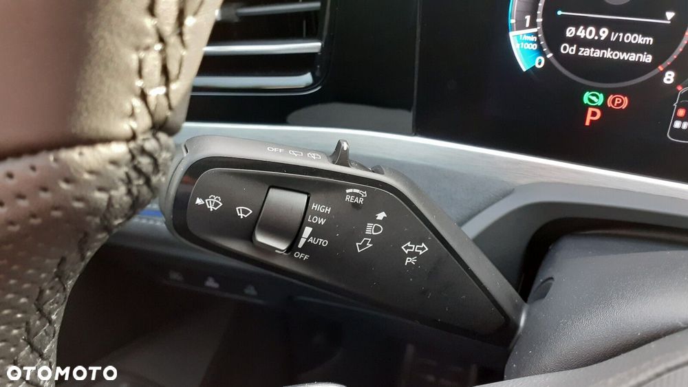 Volkswagen Passat - 10