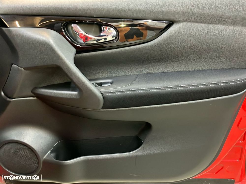 Nissan Qashqai - 23