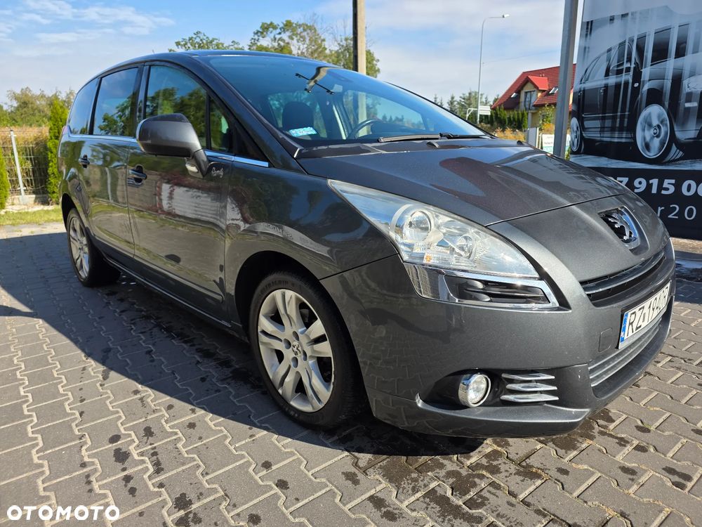 Peugeot 5008 1.6 HDi Premium - 1
