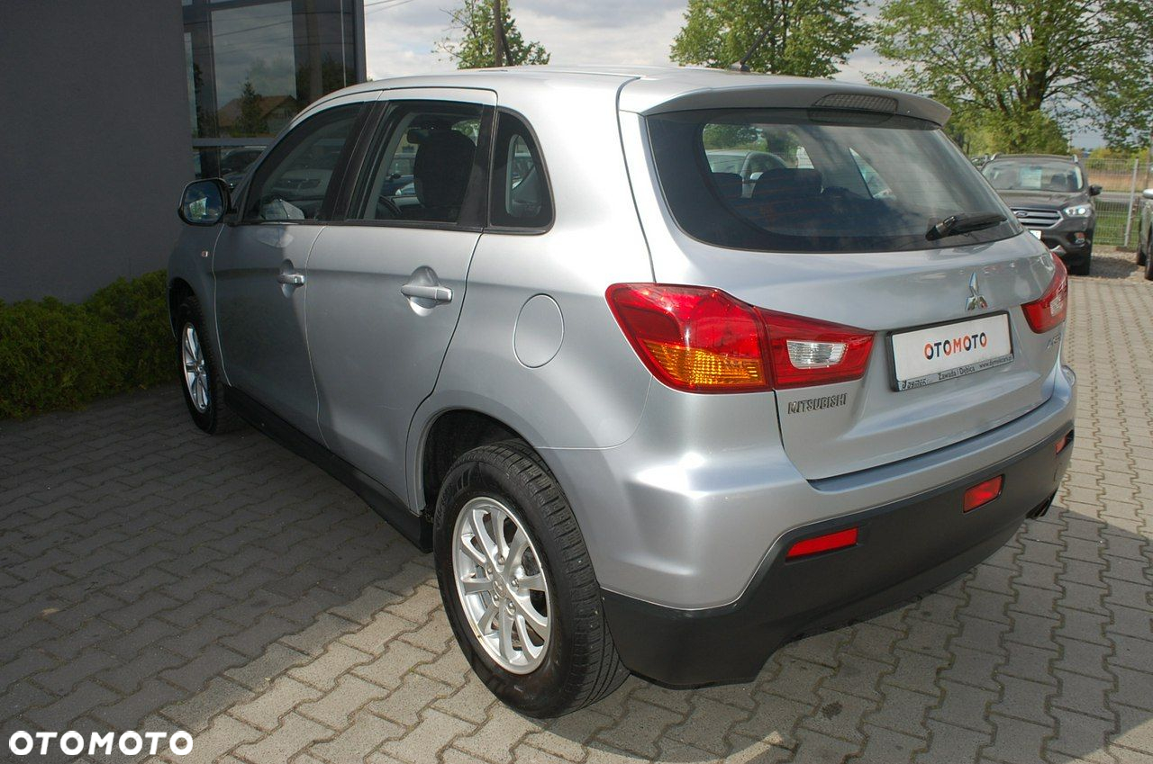 Mitsubishi ASX - 14