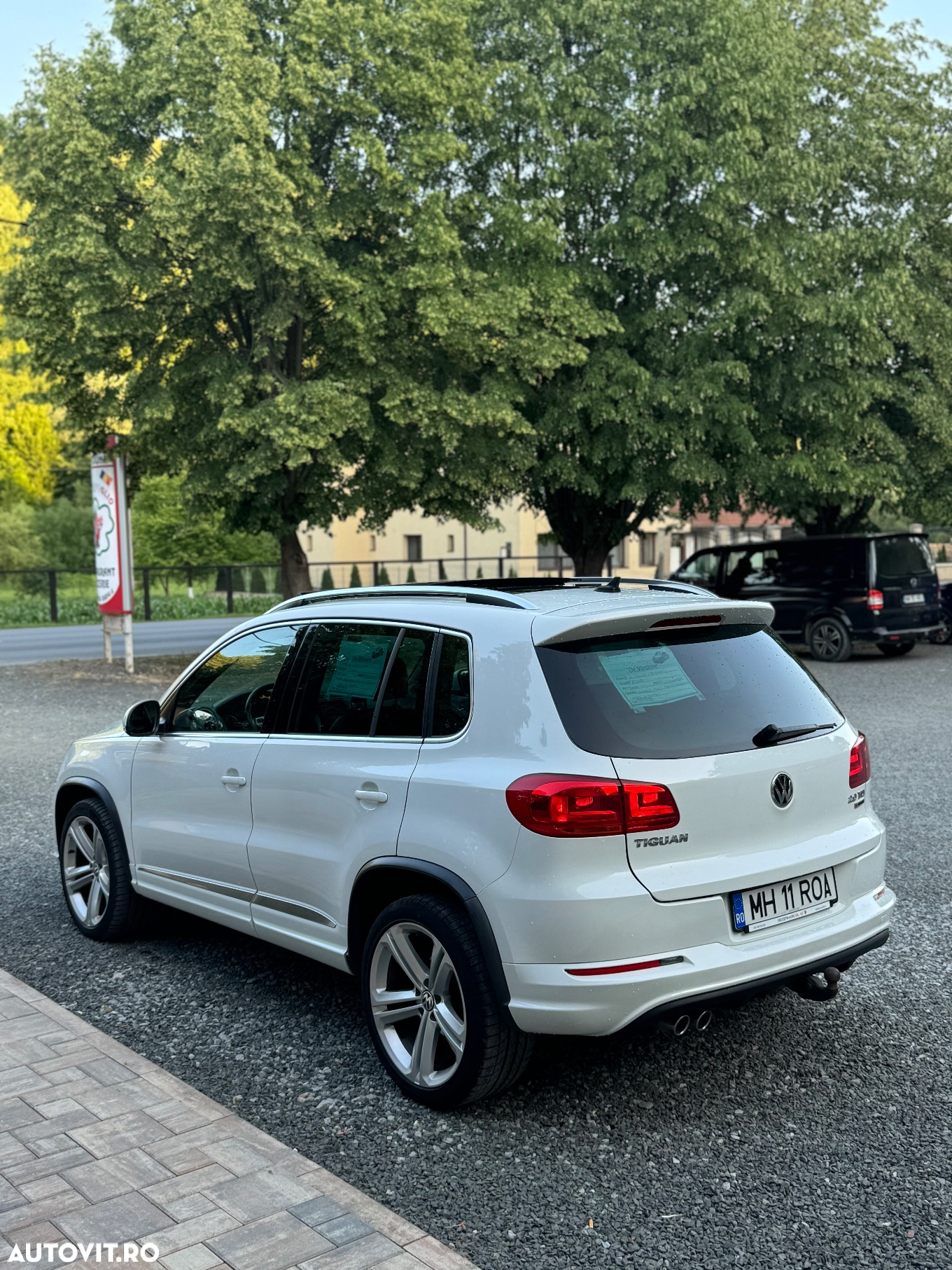 Volkswagen Tiguan 2.0 TDI 4Mot DSG Comfortline - 6