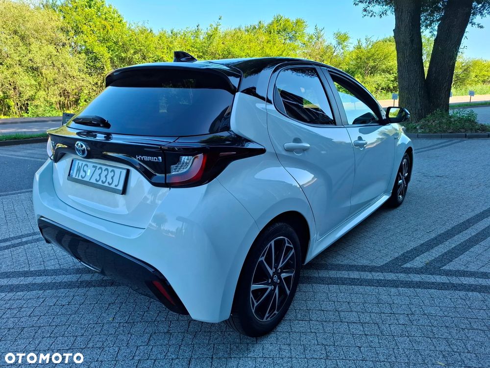 Toyota Yaris 1.5 Dynamic CVT - 8