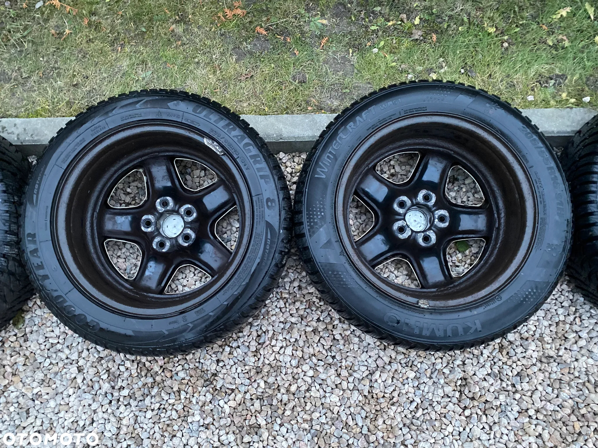 Opel Astra H Zafira Felgi strukturalne z oponami Koła 16" 5X110 6,5Jx16H2 ET39 - 17