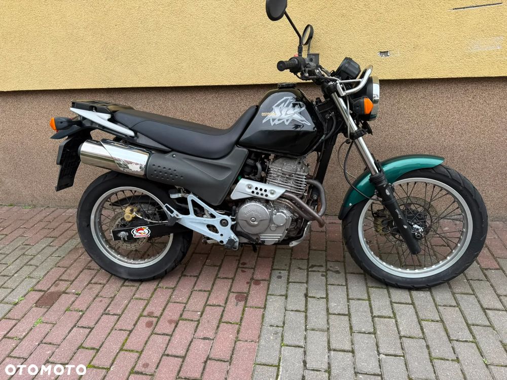Honda SL - 13