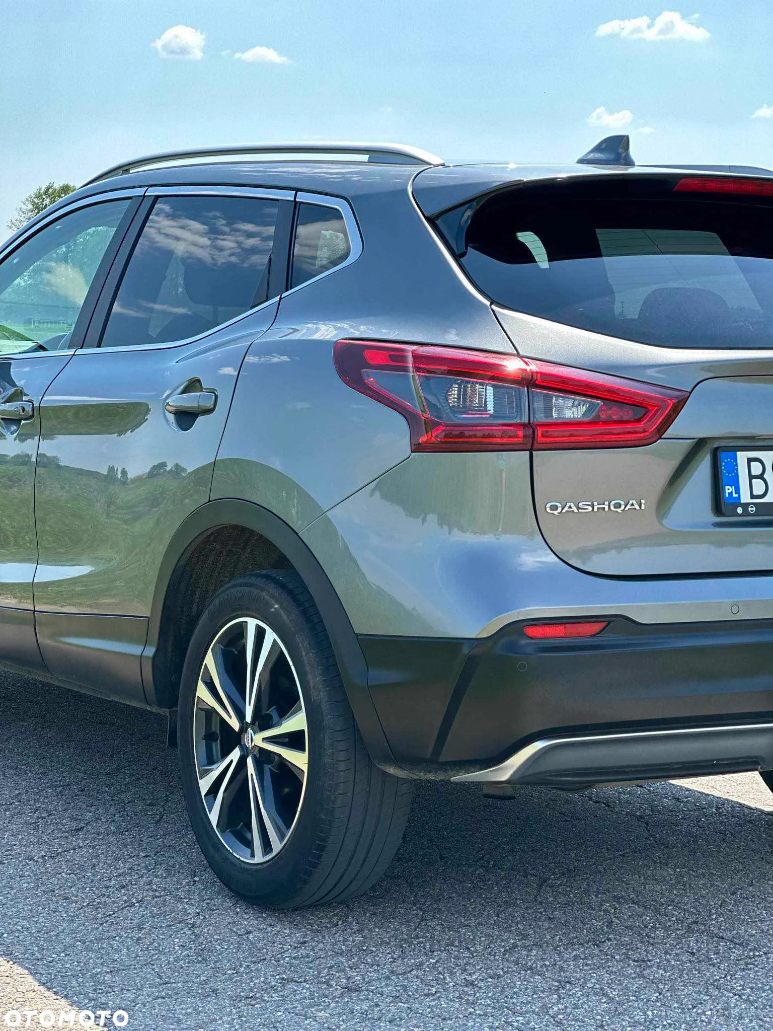 Nissan Qashqai 1.2 DIG-T N-Connecta - 6