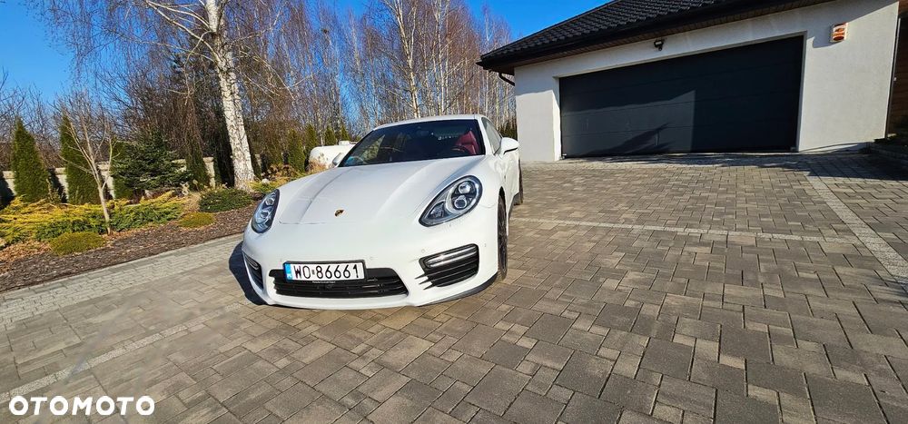 Porsche Panamera - 15