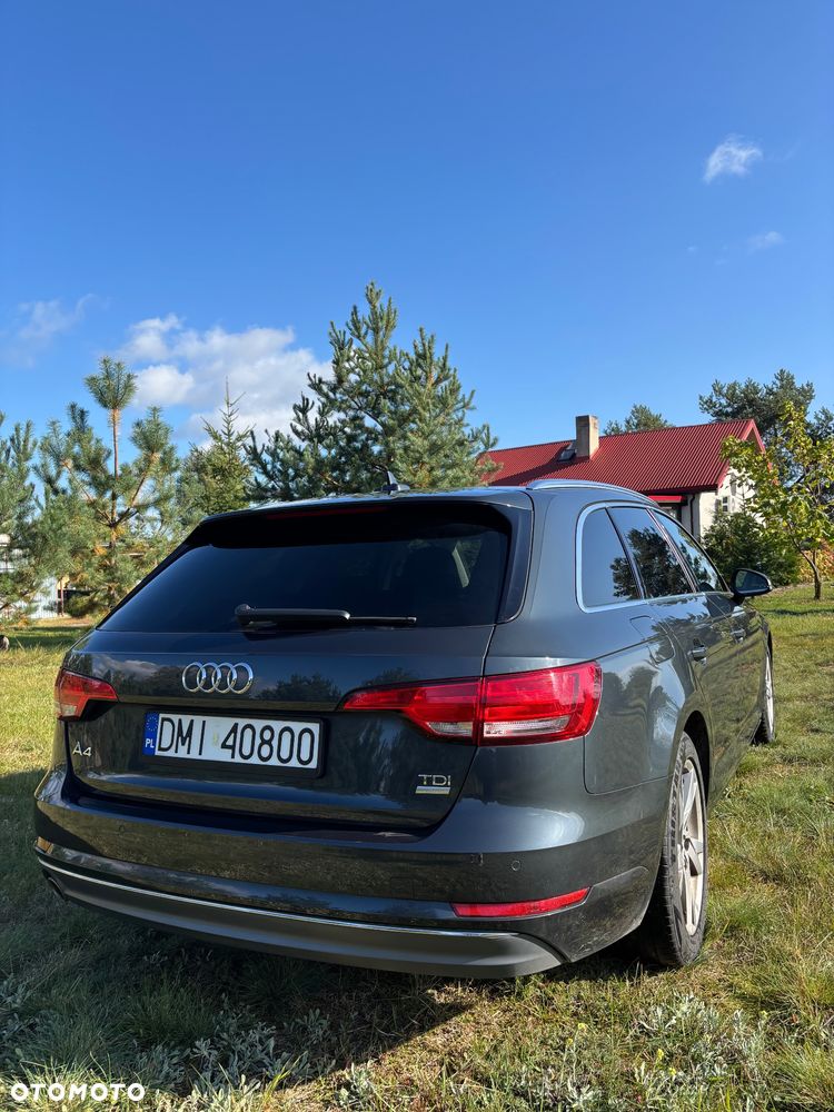 Audi A4 Avant - 25