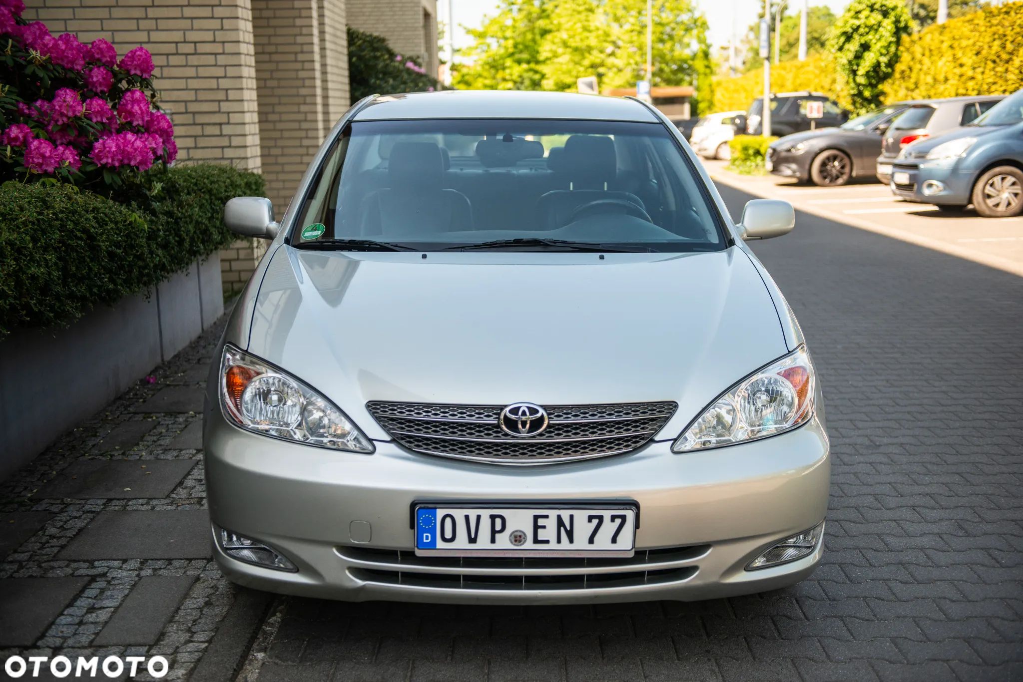 Toyota Camry 3.0 V6 - 1