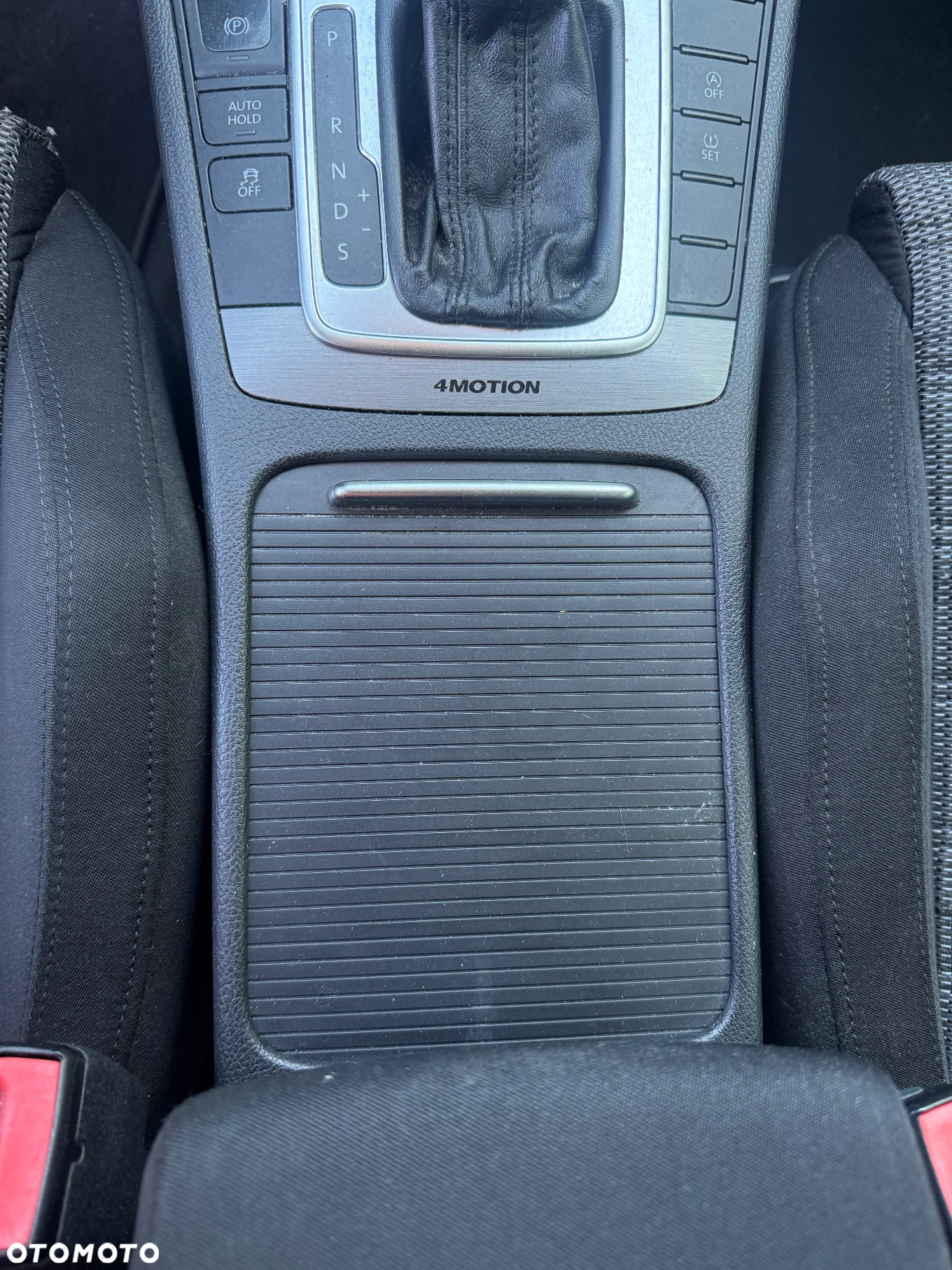 Volkswagen Passat Variant 2.0 TDI 4Motion DPF DSG Comfortline - 19