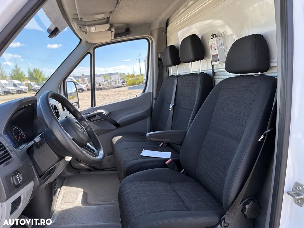Mercedes-Benz SPRINTER - 9