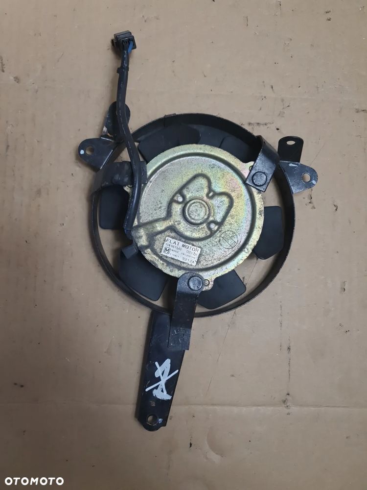 } YAMAHA YZF-R6 RJ03 1999-2002 Wentylator silniczek wentylatora chłodnicy SSW96154E - 6